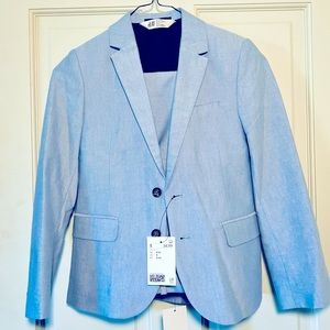 H&M Light blue boy’s suit (blazer and pants) NWT